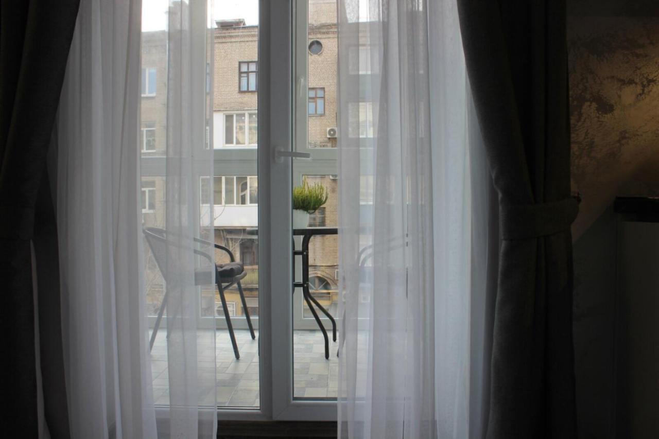 New Luxury Apartment In The Center On Konstitution Square Charkiv Exteriör bild